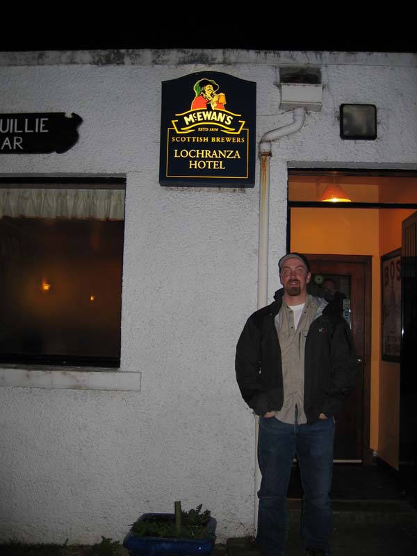 2004-04-24 22.47.25 Lochranza hotel