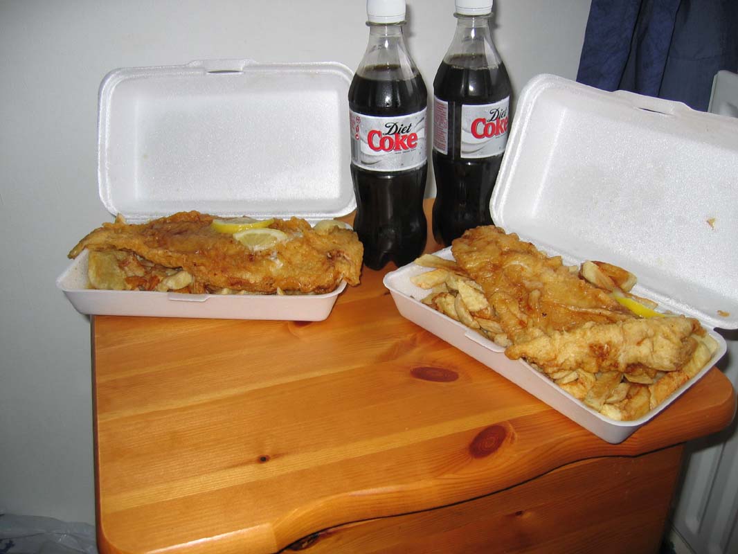 2004-04-26 19.18.15 Fish and chips